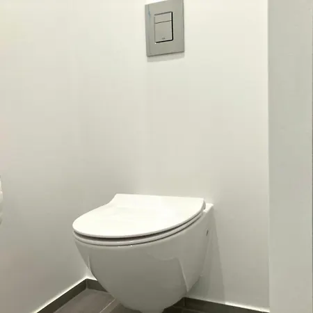 Spacious For 3 Οντένσε